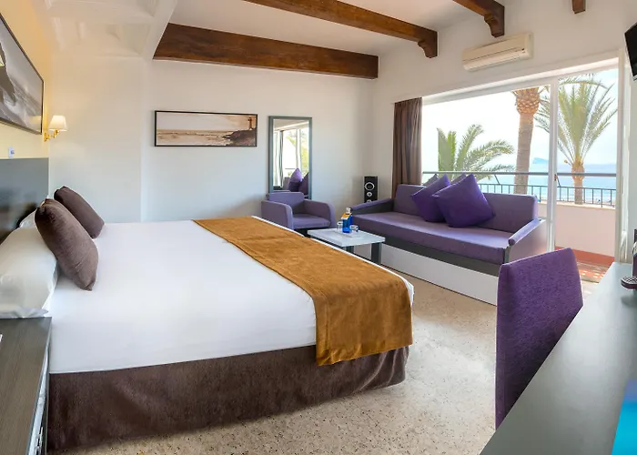 Gran Hotel Delfin